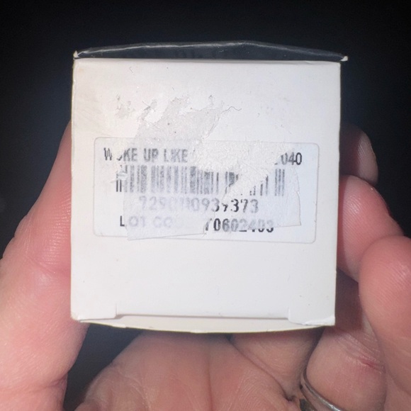 IL MAKIAGE “woke up like this” Flawless base Foundation 040 - Picture 5 of 6